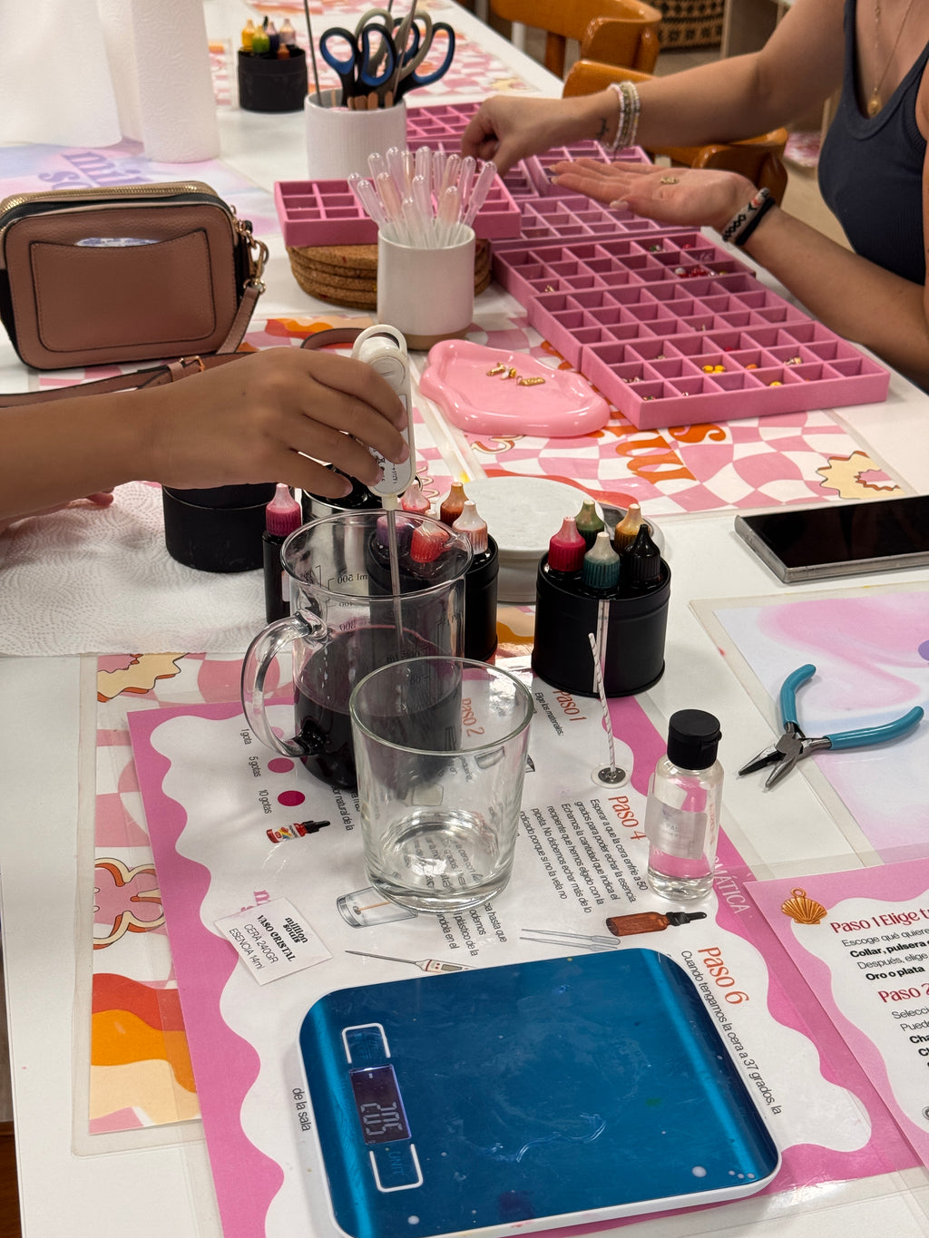 ACTIVIDADES CREATIVAS