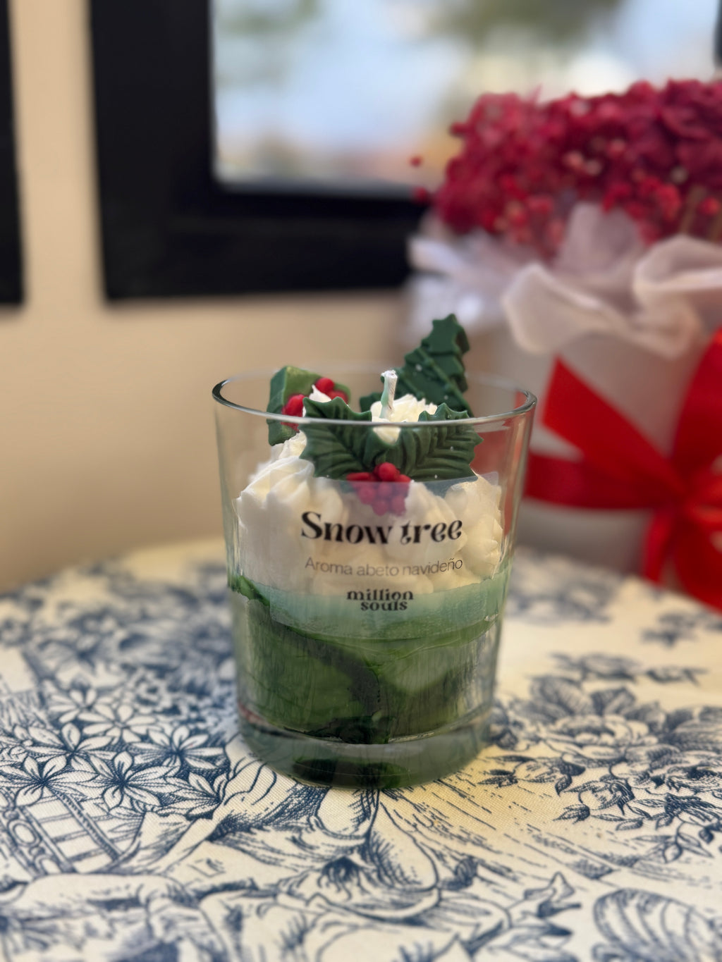 Vela Snow Tree